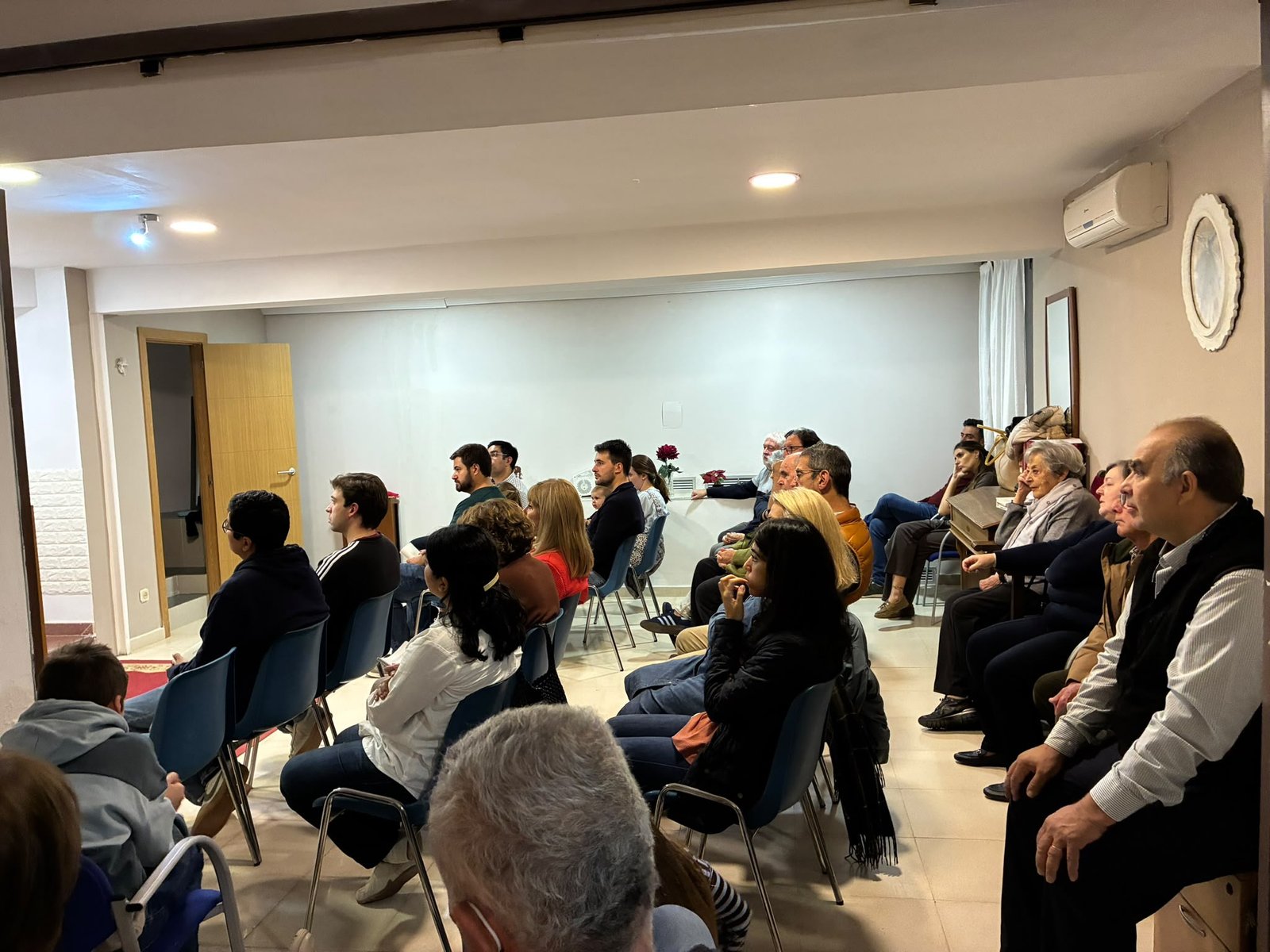 Fasta Madrid vivió una jornada de fraternidad y oración junto al Padre David Pérez Pazo