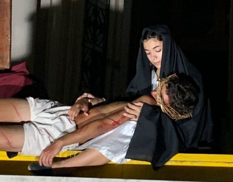 Buenos Aires: piedad y arte en la representación del Via Crucis