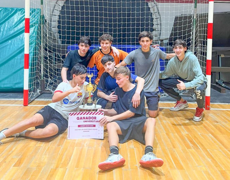 Más de 150 universitarios en el torneo organizado por milicianos