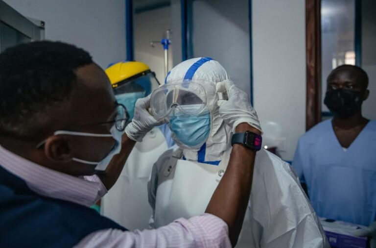 Ébola en la RD del Congo: Prohibidos velorios y reuniones en Ituri