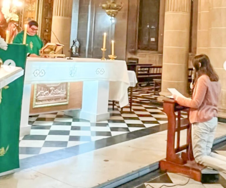 Belén Zecchin: “Ponerme al servicio de quienes han escuchado un llamado a una entrega total de la vida a Cristo”