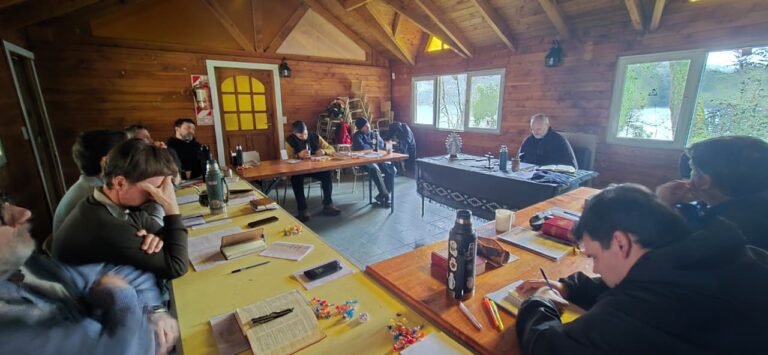 Bariloche: retiro espiritual de varones