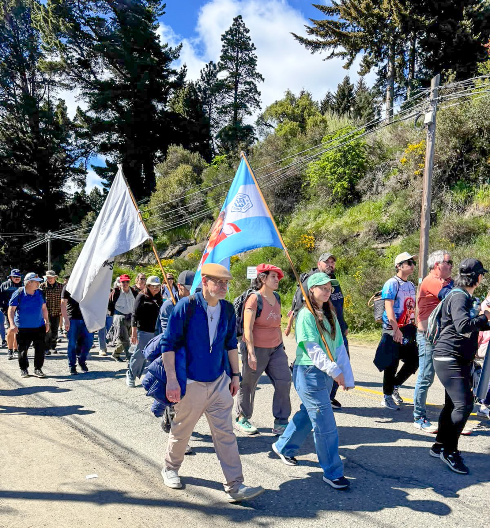 Bariloche: La comunidad Peregrina a la Gruta de la Virgen de las Nieves