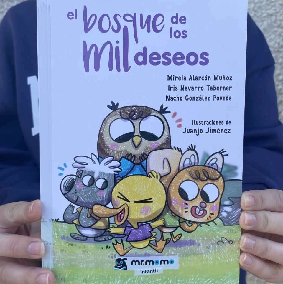 Valencia: Alumnos publican su primer libro de cuentos