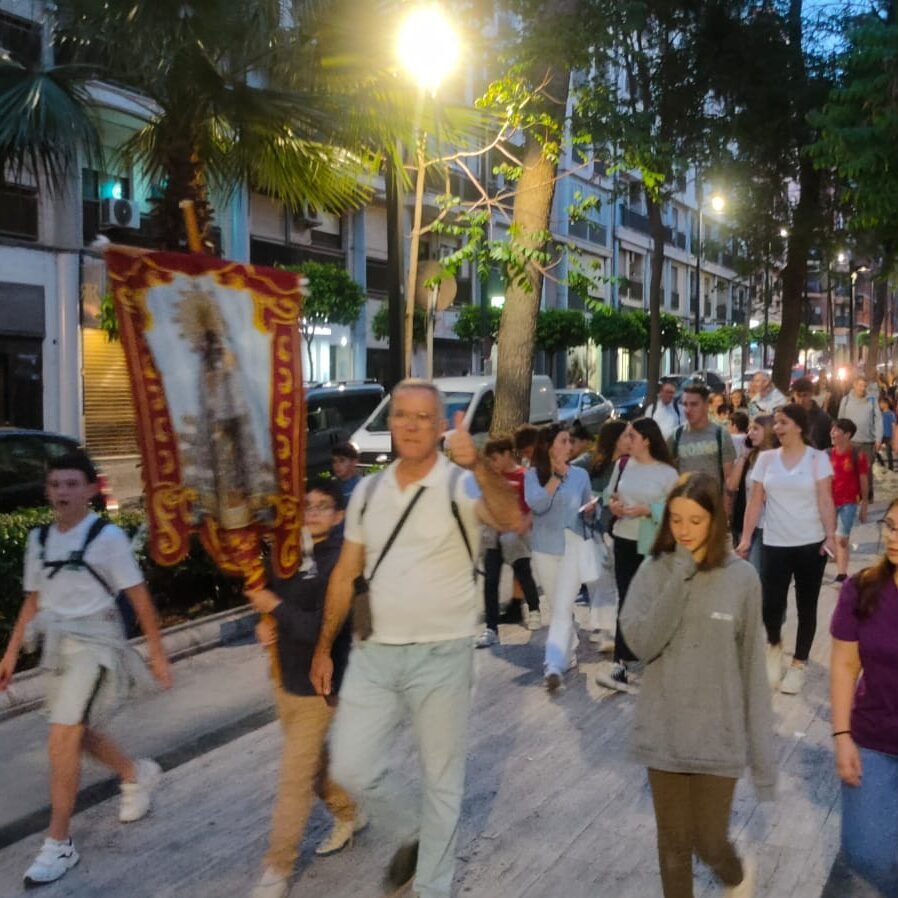 Valencia: la comunidad de Fasta peregrinó por la Virgen de los Desamparados