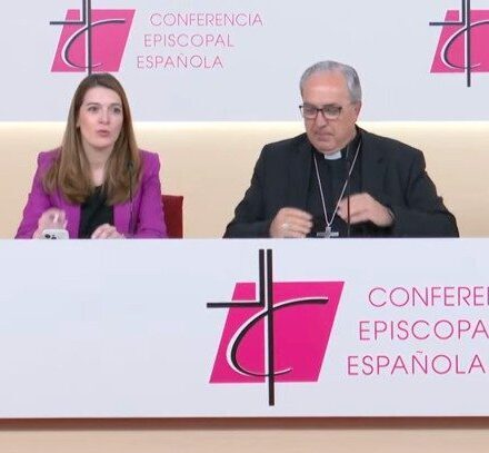 Iglesia en España presenta memoria anual de actividades de 2021